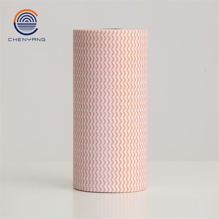 cross lapped nonwoven wipe
